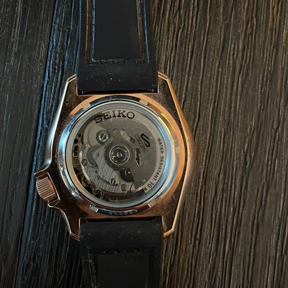 Seiko 5 Sports Specialist Style Automatic SRPD76 SRPD76K1 - Picture 3 of 4